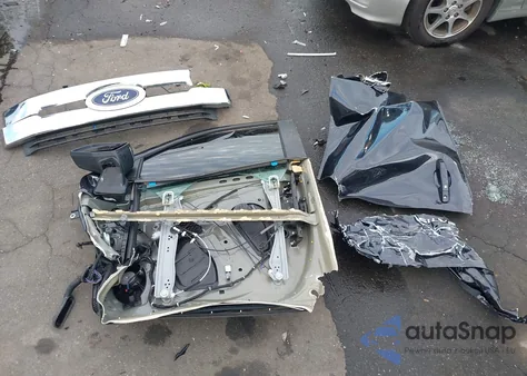 2024 Chevrolet Silverado 1500 4Wd Short Bed Lt With 2Fl from USA, damaged, VIN 1GCPDKEK8RZ266528